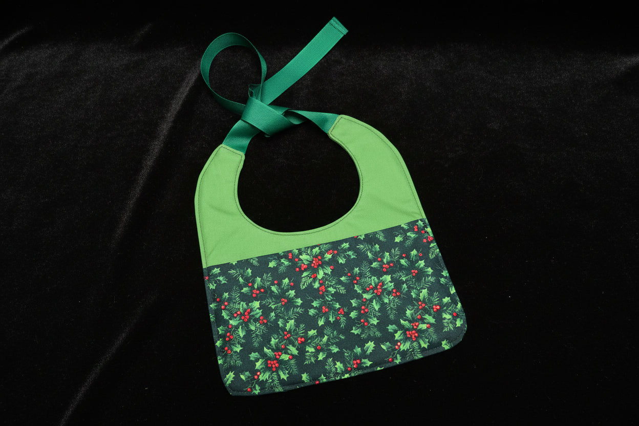 Reversable Bibs  -  Christmas – Holly W-Green Top - 02