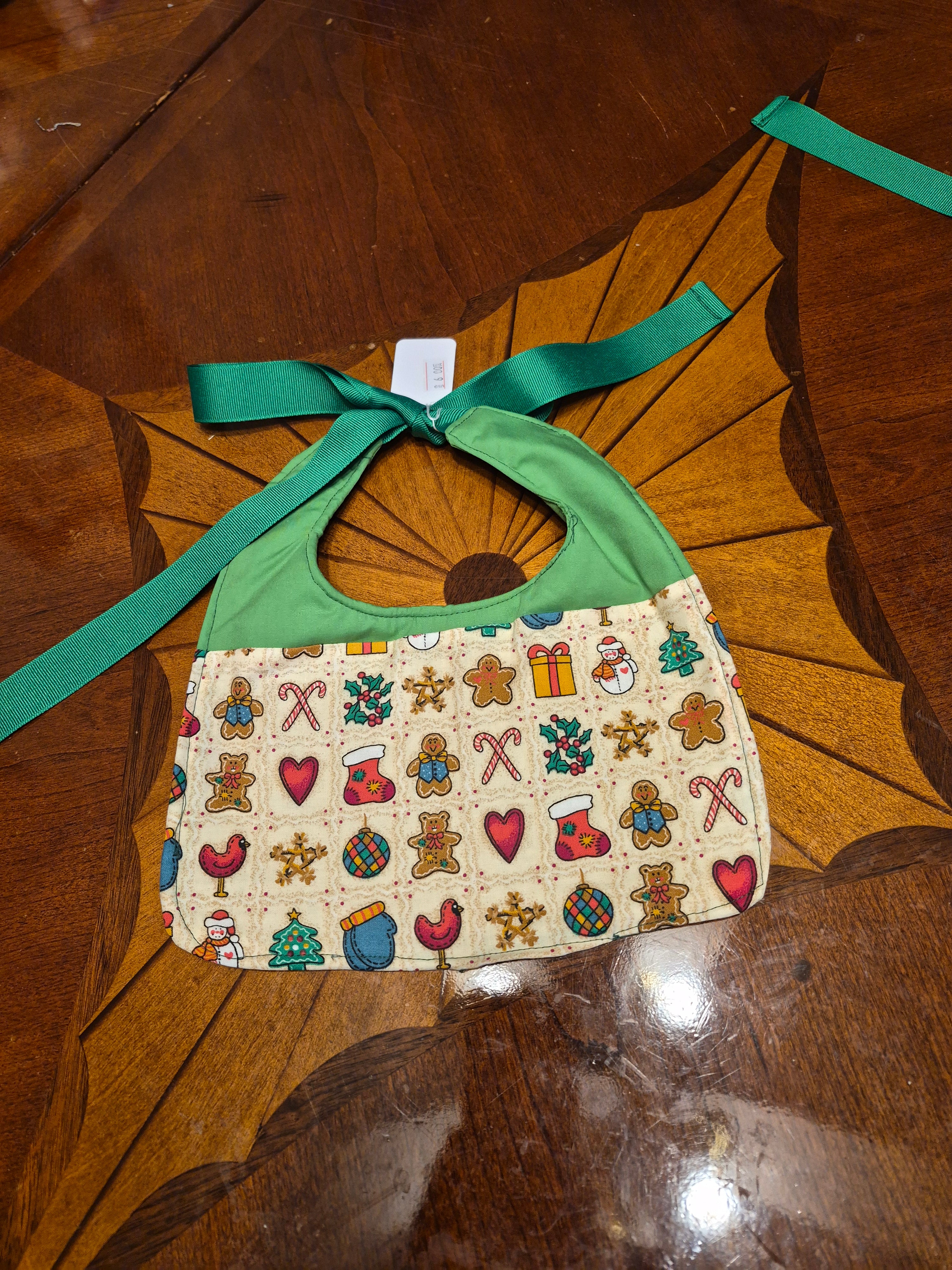 Reversible Bibs  -  Christmas – Multi W-Green Top