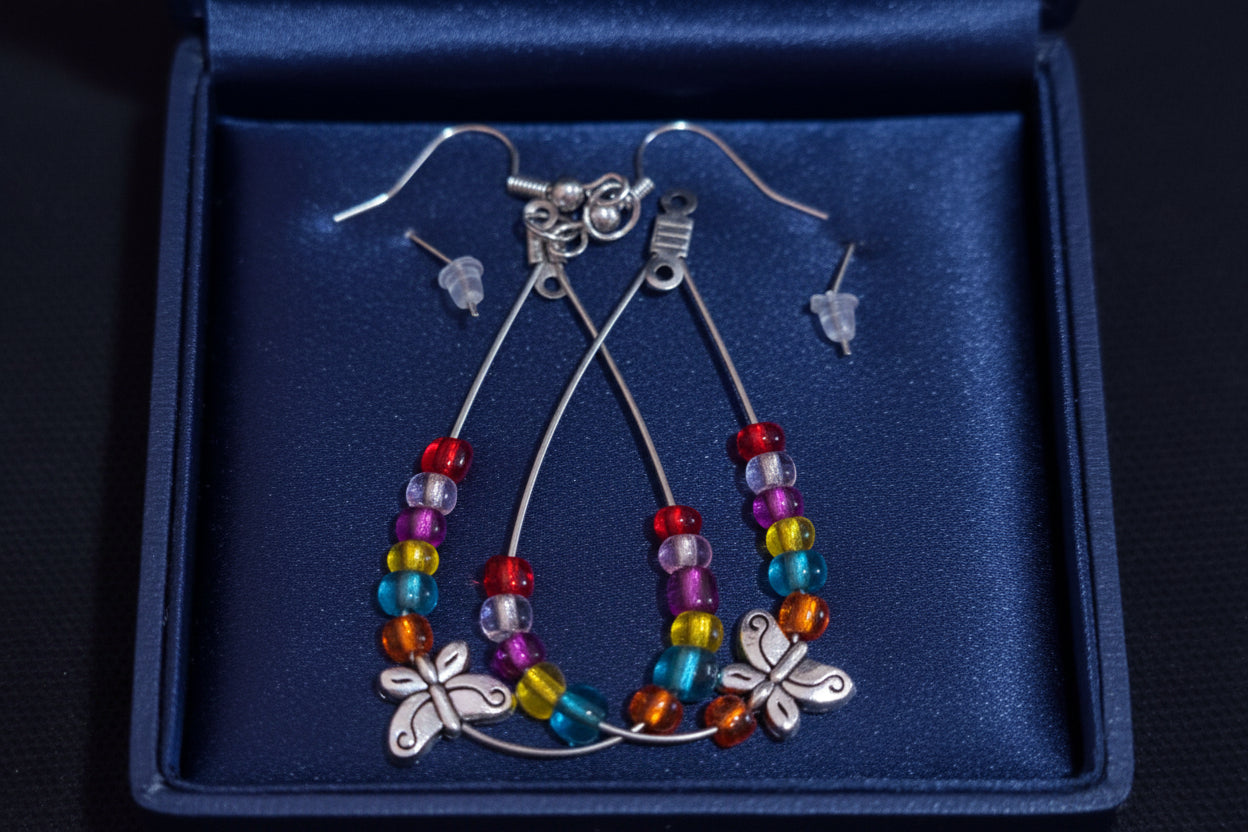 Handcrafted Hoop Earrings – 01