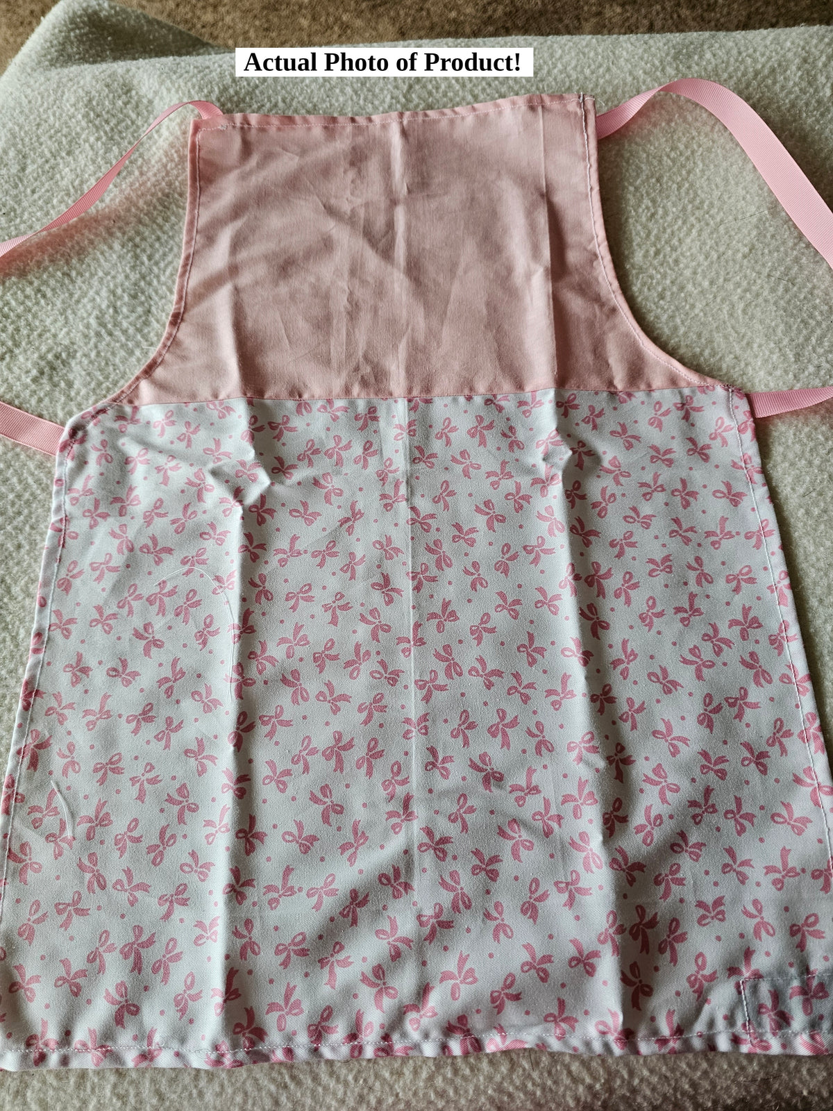 Apron - Kids – 19In. Length – White w/Pink Bows