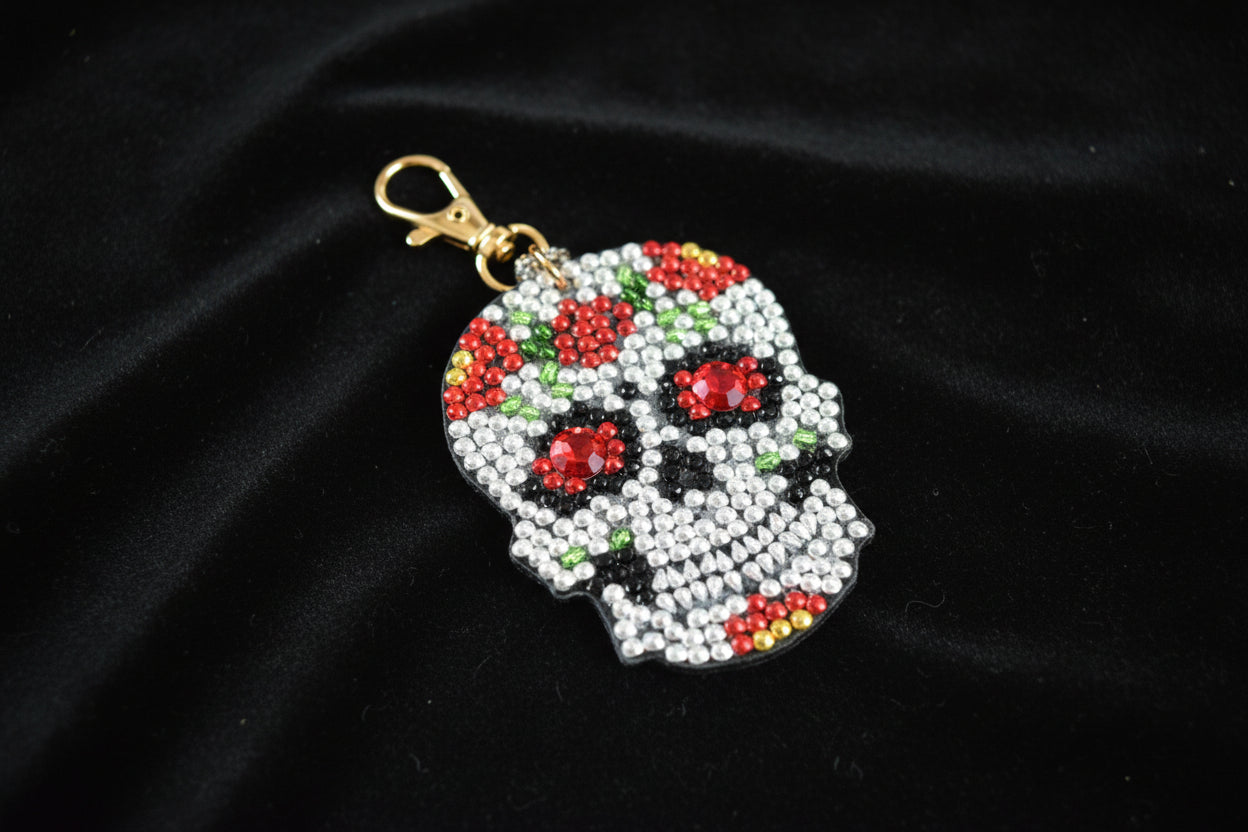 Handcrafted Diamond Art Keychains – Skull - 14
